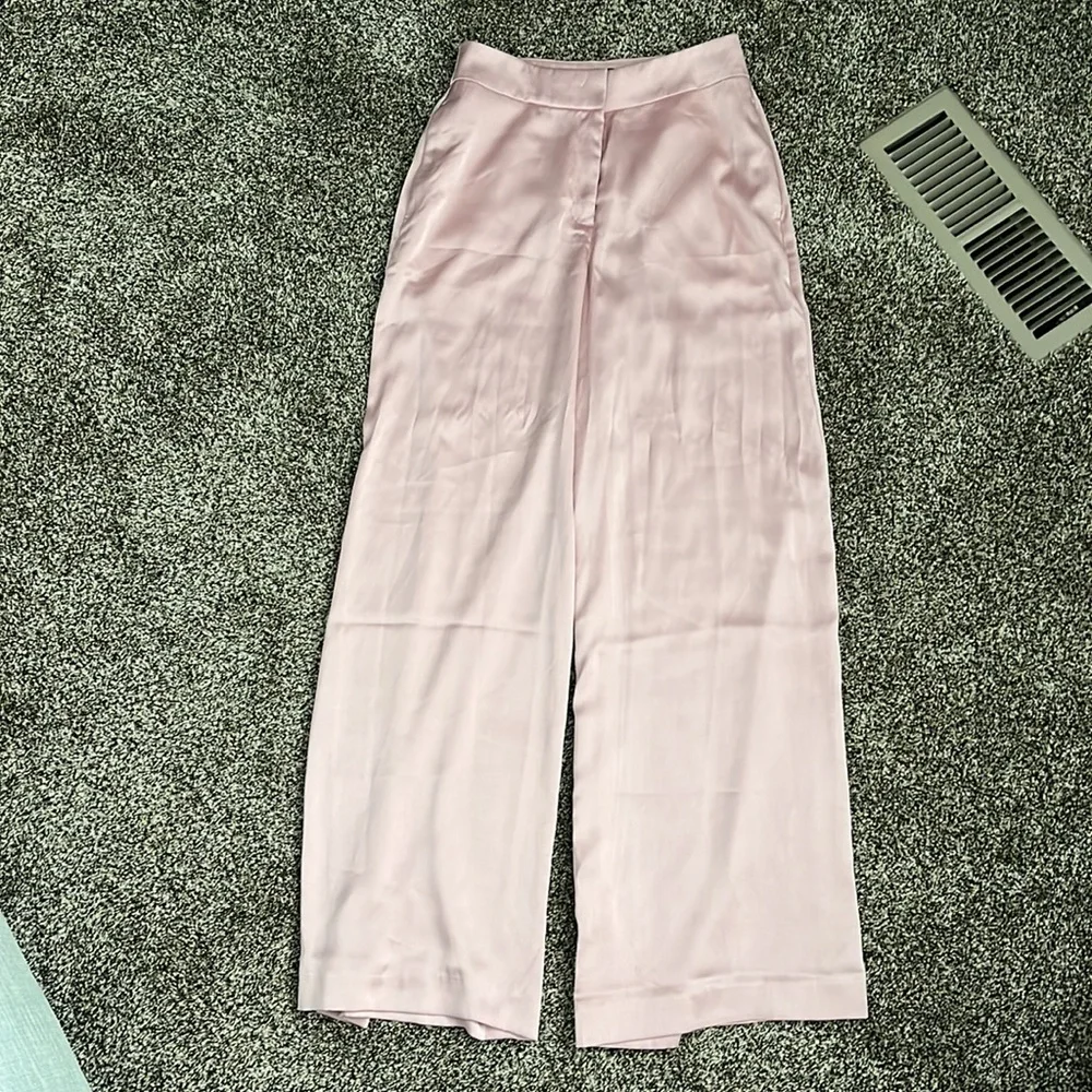 Express Pink Satin Wide Leg High Waist Trousers, NWOT